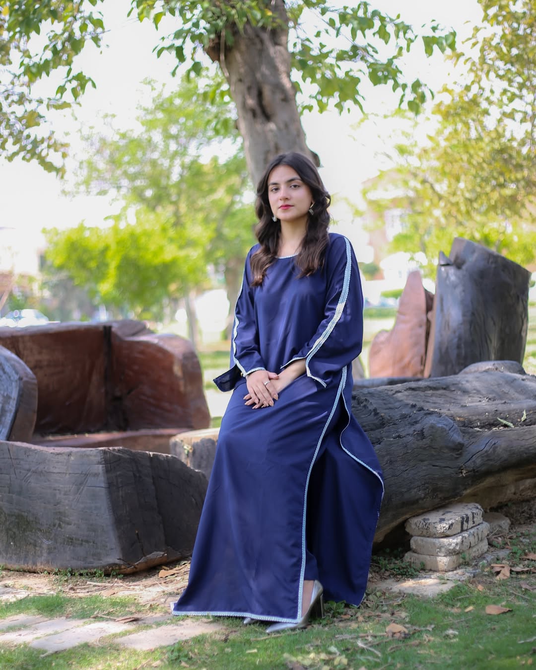 Azal β Navy Blue Long Dress with White Lace Detailing | Zyphoria