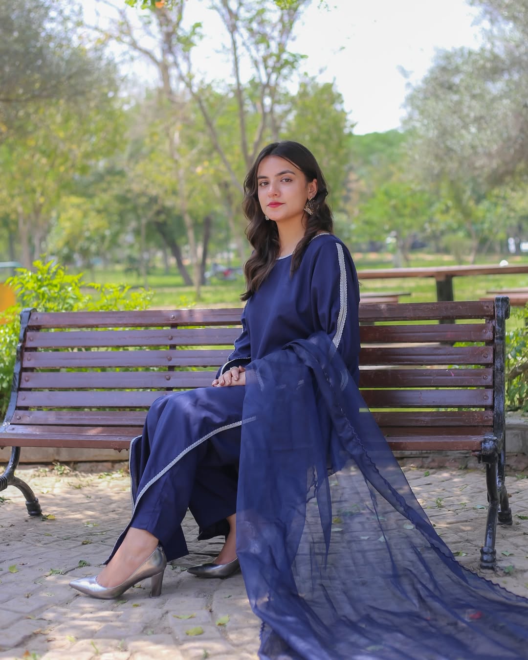 Azal – Navy Blue Long Dress with White Lace Detailing | Zyphoria